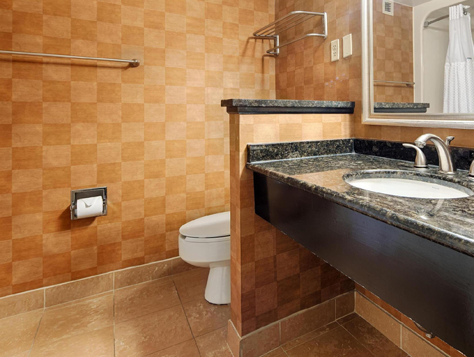 Bathroom, Bw Plus Bwi Airport Hotel - Arundel Mills, Howard