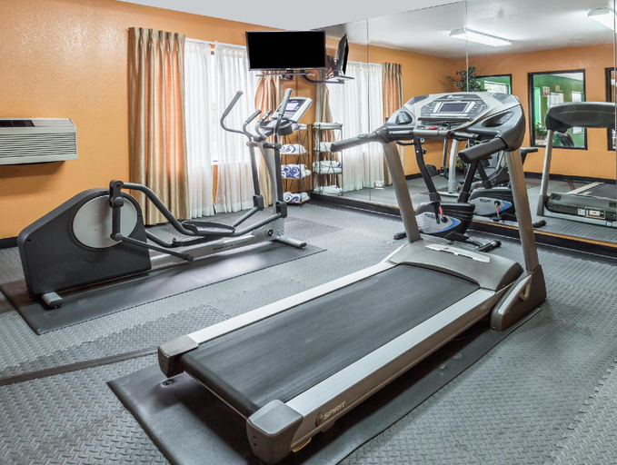 Others 5, Comfort Inn & Suites, Kane
