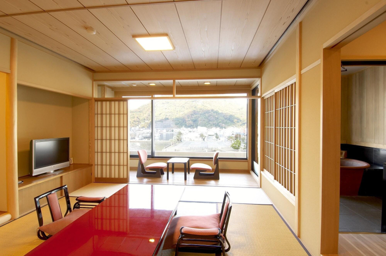 Bedroom 3, Izu Mitohama Shotokan, Numazu