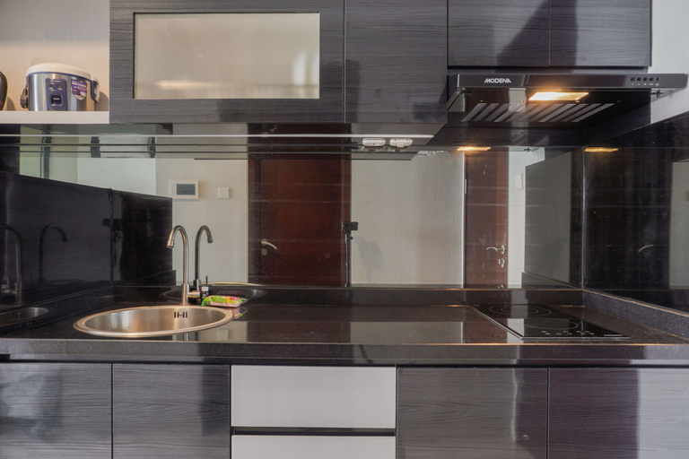 Others 4, Fancy and Nice Studio at West Vista Apartment By Travelio, Jakarta Barat