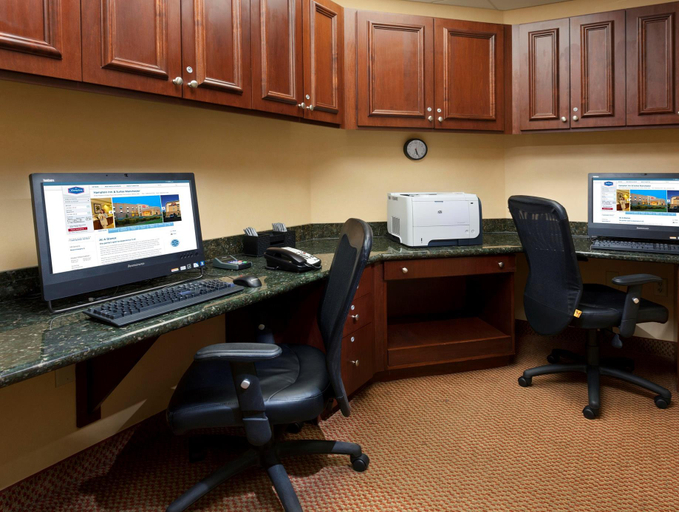 Public Area 2, Hampton Inn & Suites Hartford-Manchester, Hartford
