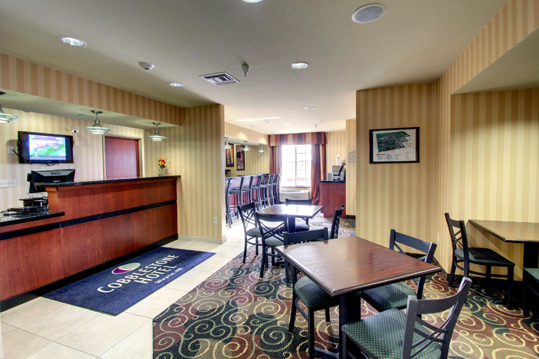 Public Area 3, Cobblestone Hotel & Suites - Wayne, Wayne