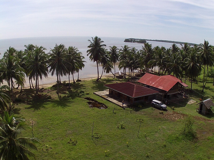 Exterior & Views 1, la caballa beach resort bar & grill, Aborlan