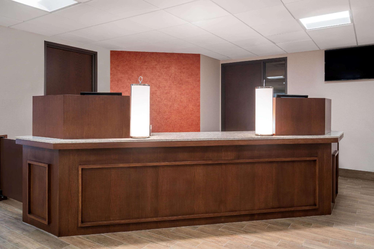 Public Area 2, Ramada by Wyndham Minneapolis Golden Valley, Hennepin
