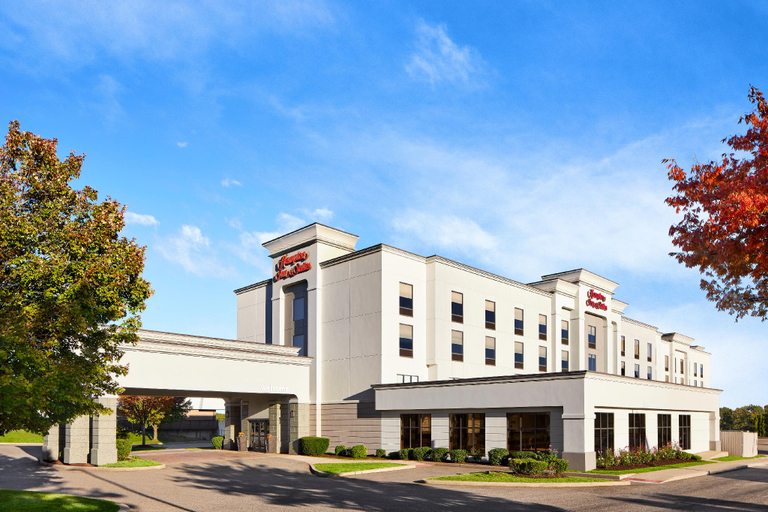 Exterior & Views 2, Hampton Inn & Suites New Haven - South - West Haven, New Haven
