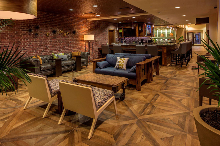 Public Area 2, Hilton Garden Inn Uniontown, Fayette