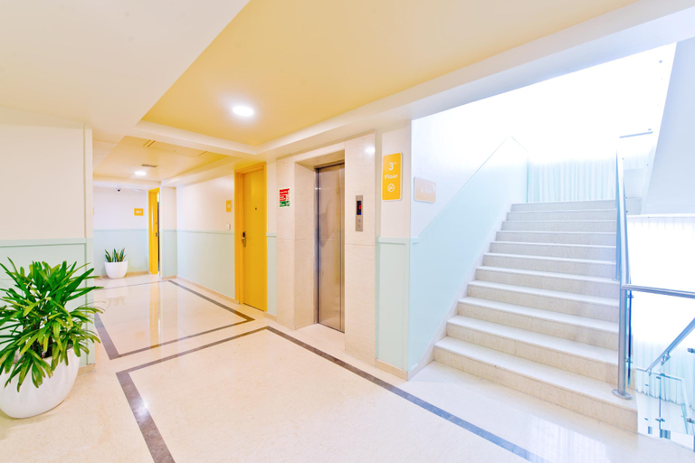 Public Area 2, Bloom Hotel - Indiranagar, Bangalore
