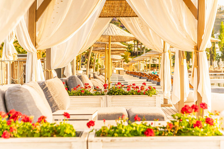 Bedroom 3, Cape Bodrum Luxury Hotel & Beach, Bodrum