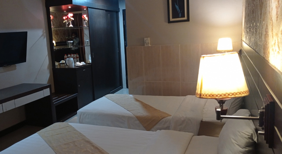 Bedroom 2, Grand Antares Hotel Medan, Medan
