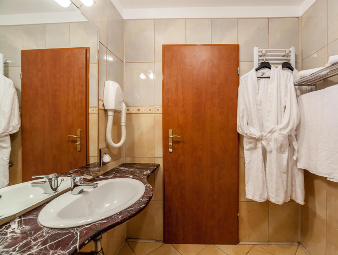Bathroom 4, Expocenter Hotel, Municipiul Bucuresti