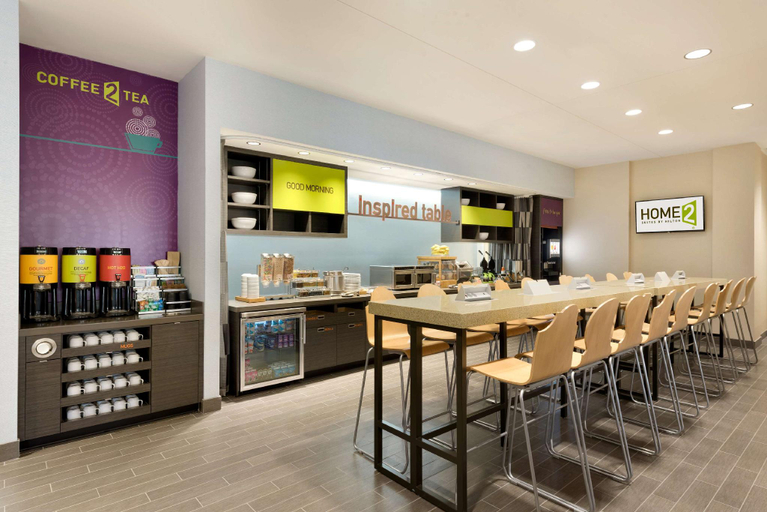 Food & Drinks 5, Home2 Suites by Hilton La Crosse, La Crosse