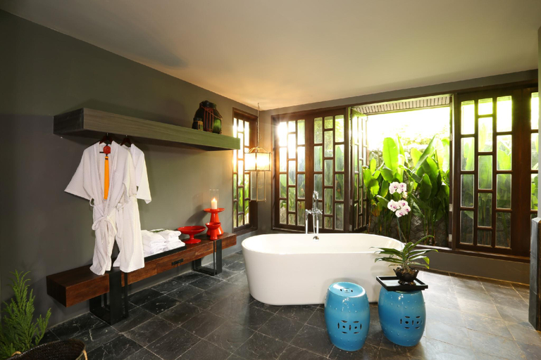 Bathroom, Anchan Resort at Bangtao Beach, Phuket Island