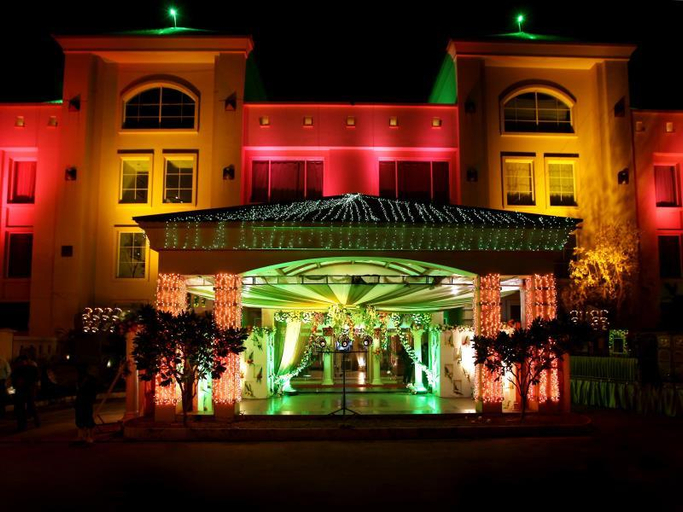 Others 4, Midtown Grand, Hisar