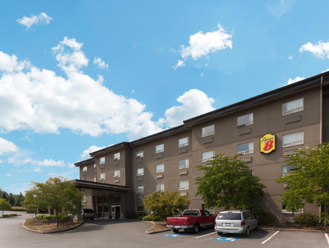 Exterior & Views 1, Comfort Inn & Suites Langley, Greater Vancouver