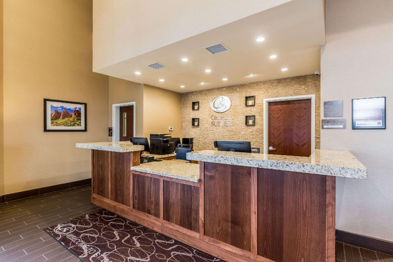Public Area 2, Comfort Suites St George - University Area, Washington
