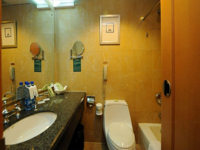 Bedroom 5, Ningbo Nanyuan Hotel, Ningbo