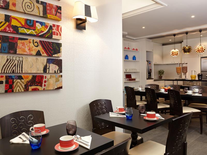 Food & Drinks 5, Miramar Paris, Paris