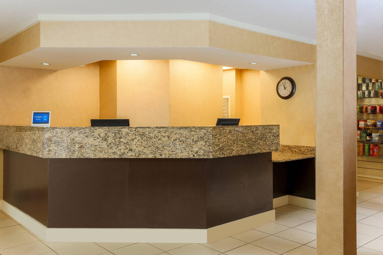 Public Area, MainStay Suites St. Louis - Galleria, Saint Louis