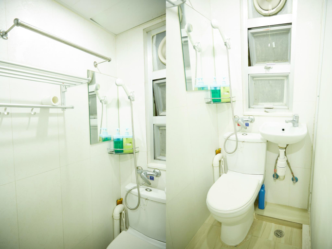 Bathroom 5, Me Easy Hostel, Kowloon