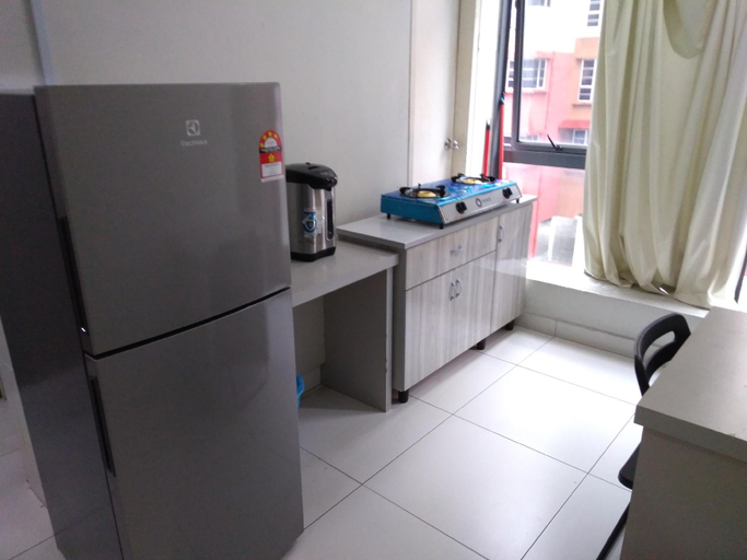 Shared kitchen, My Homie Hotel PJ, Petaling Jaya