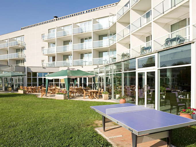 Exterior & Views 2, Novotel Senart Golf de Greenparc, Essonne