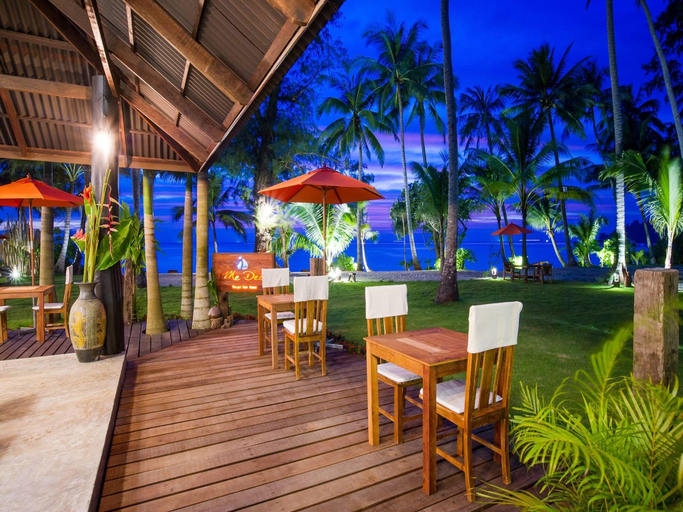 Food & Drinks 5, Medee Resort, K. Ko Kut