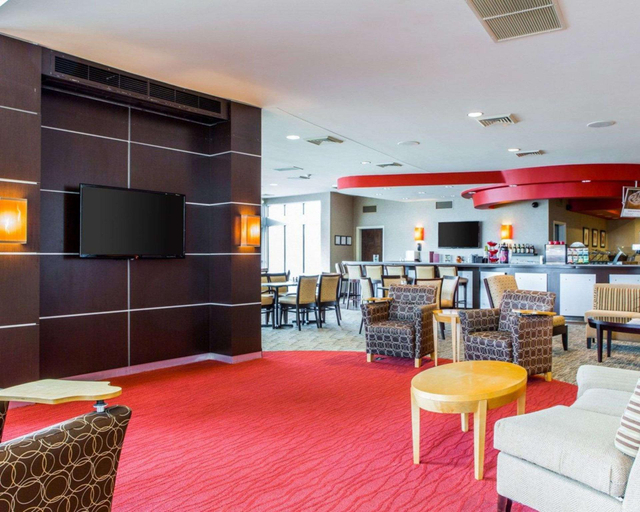 Public Area 3, Cambria Hotel Appleton, Outagamie