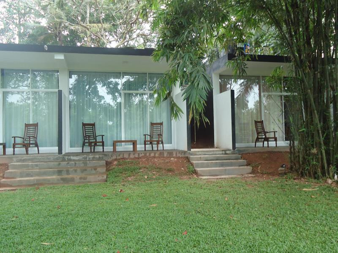 Others 4, Bridge Hotel Negombo, Divulapitiya