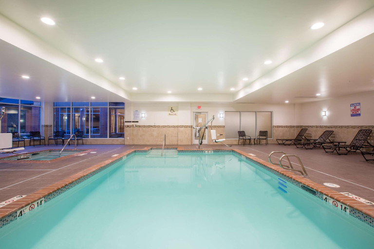 Sport & Beauty, Hilton Garden Inn Olympia, Thurston