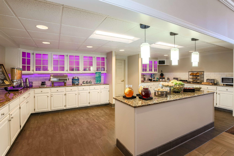 Food & Drinks 5, Homewood Suites by Hilton Philadelphia-Great Valle, Chester