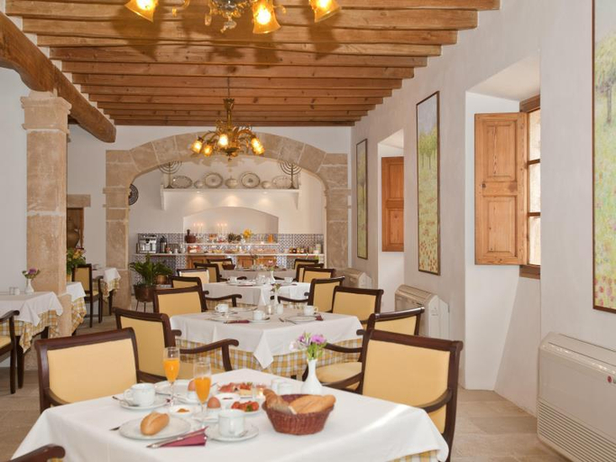 Food & Drinks 5, Finca Can Estades, Baleares