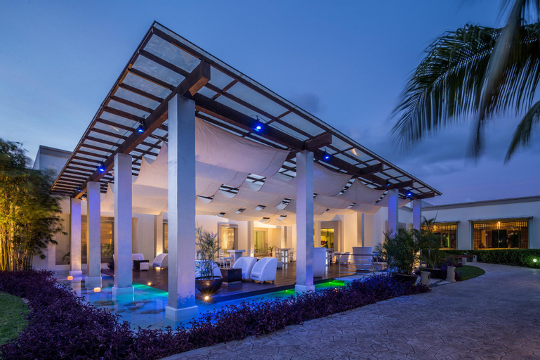 BlueBay Grand Esmeralda-All Inclusive, Cozumel