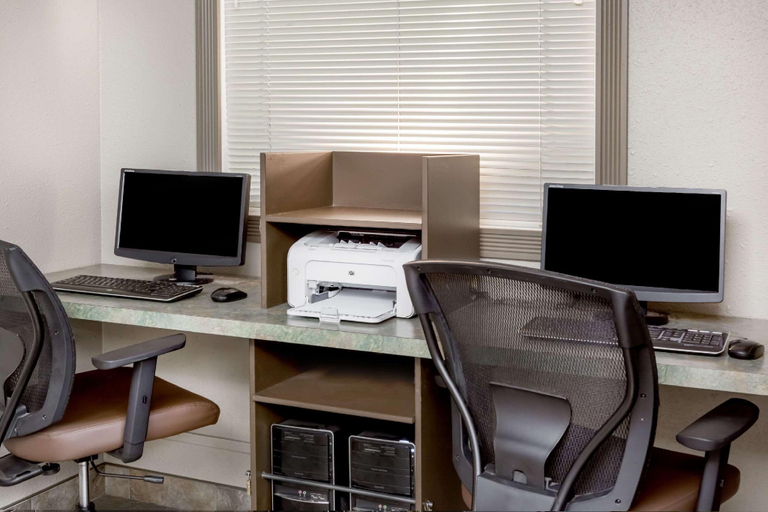 Public Area 2, Super 8 by Wyndham Prince Albert, Division No. 15