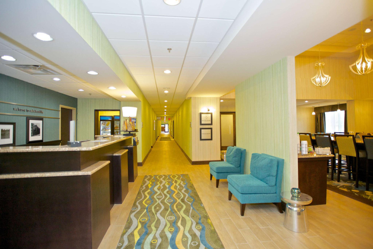 Public Area 2, Hampton Inn & Suites Adairsville-Calhoun Area, Bartow