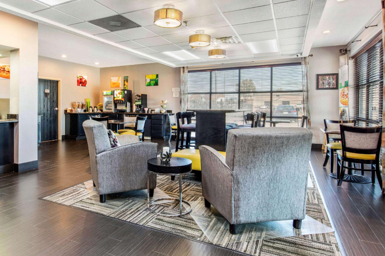Public Area 5, Quality Inn Memphis Airport, Shelby