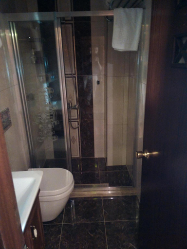 Bathroom 4, The Kybele Hotel, Fatih