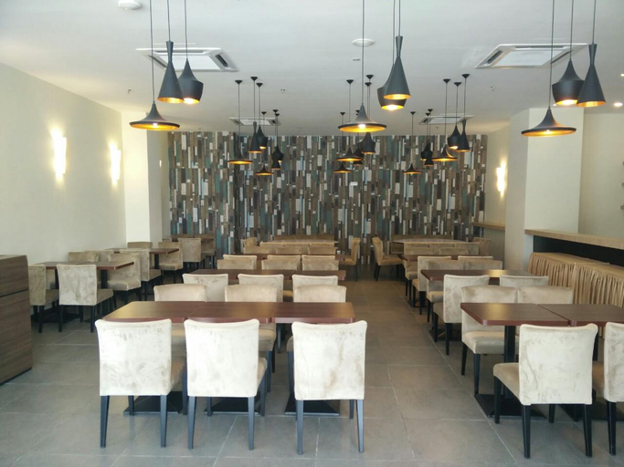 Food & Drinks 5, The Leverage Business Hotel Skudai, Johor Bahru