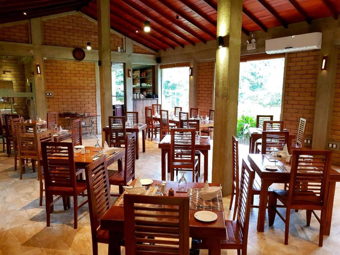 Food & Drinks 5, Karunakarala Ayurveda Resort, Negombo