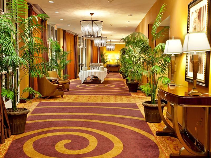 Public Area 4, DoubleTree by Hilton North Charleston - Convention Center, Charleston