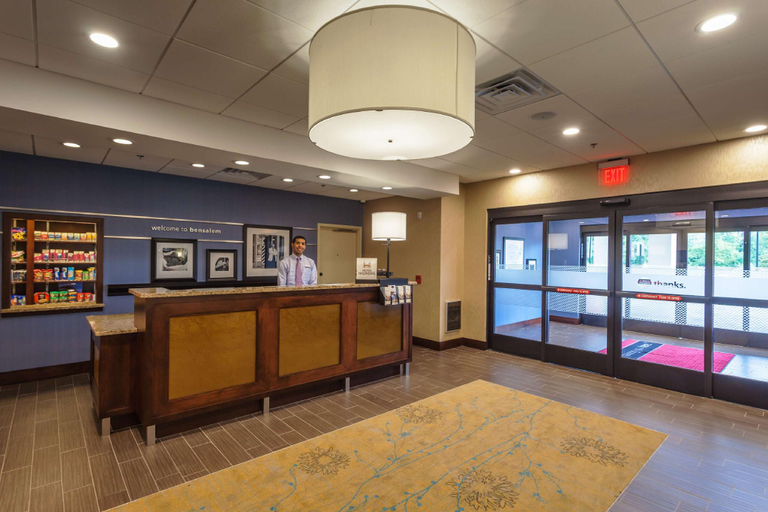 Public Area 2, Hampton Inn & Suites Philadelphia/Bensalem, Bucks