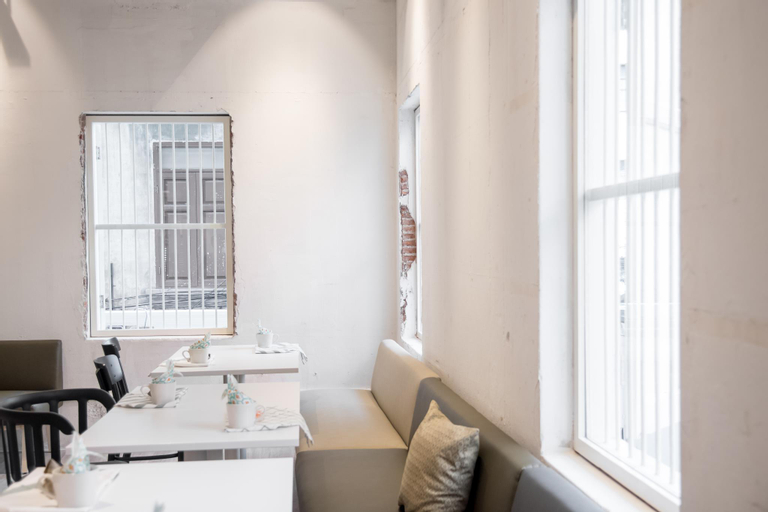 Dining Room 16