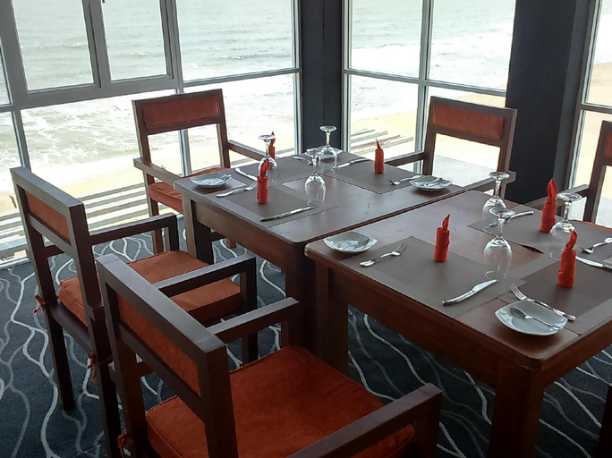 Food & Drinks 5, Beacon Beach Hotel, Negombo
