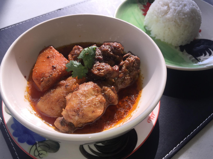 Food & Drinks 5, Baan Bangrak Residence, Muang Trang