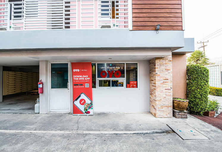 Exterior & Views 1, Bangsean Hotel, Muang Chon Buri