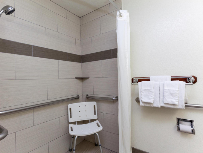 Bathroom 3, Super 8 by Wyndham Flagstaff, Coconino