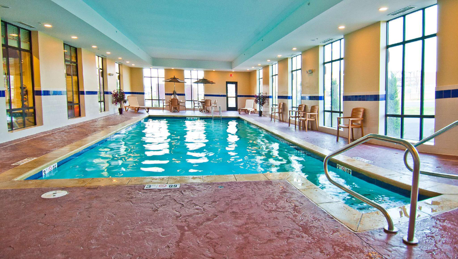 Sport & Beauty, Hampton Inn & Suites Elk City, Beckham