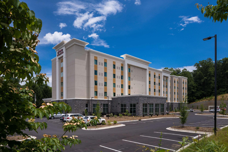 Exterior & Views 1, Hampton Inn & Suites Asheville Biltmore Village, Buncombe