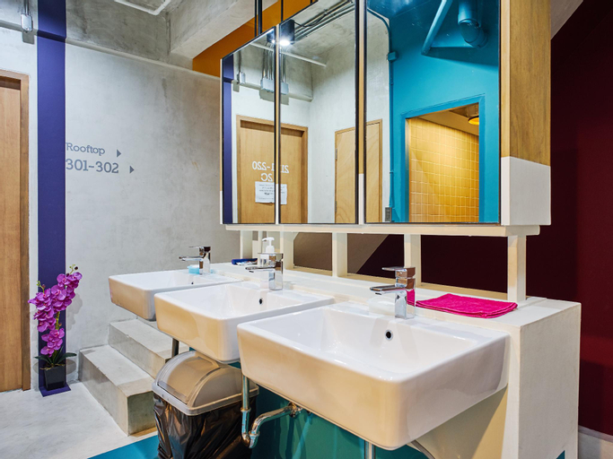 Bedroom 4, The BOB Hostel, Wattana