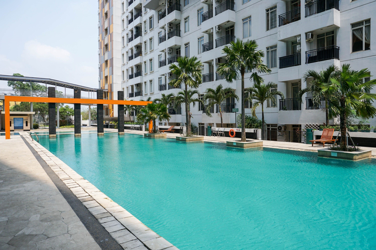 Sport & Beauty 2, Cozy Stay 1BR at Gardenia Boulevard Apartment By Travelio, Jakarta Selatan