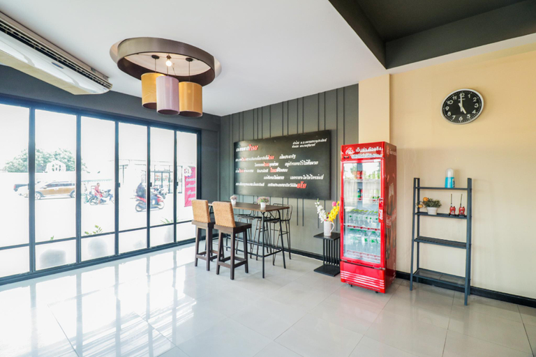 Public Area 2, King One Suvarnabhumi, Bang Phli